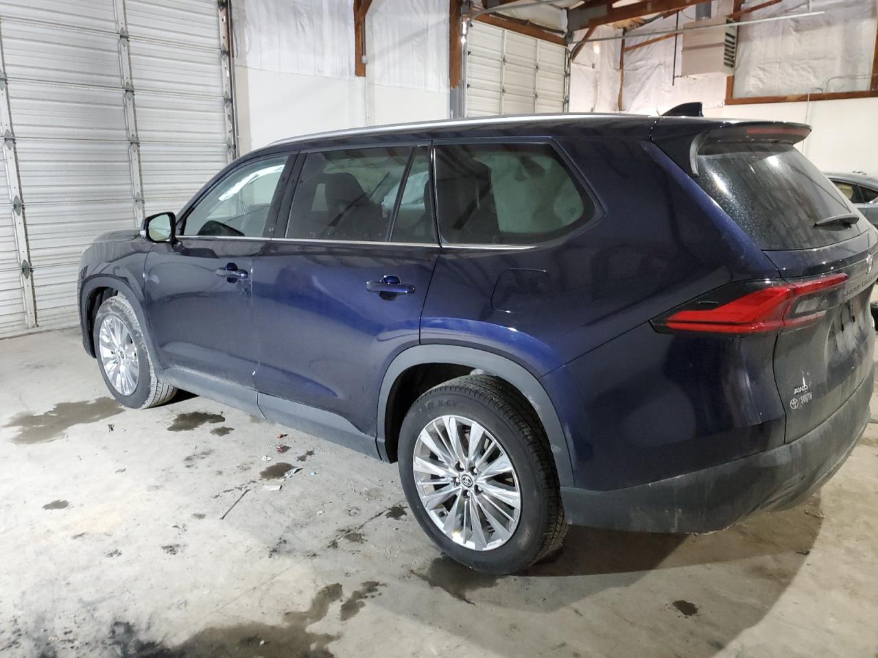 2024 TOYOTA GRAND HIGHLANDER XLE VIN:5TDAAAB56RS060987