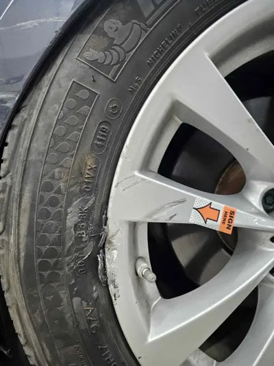 2017 BMW 320 WBA8T3106HG800585 VIN:WBA8T3106HG800585