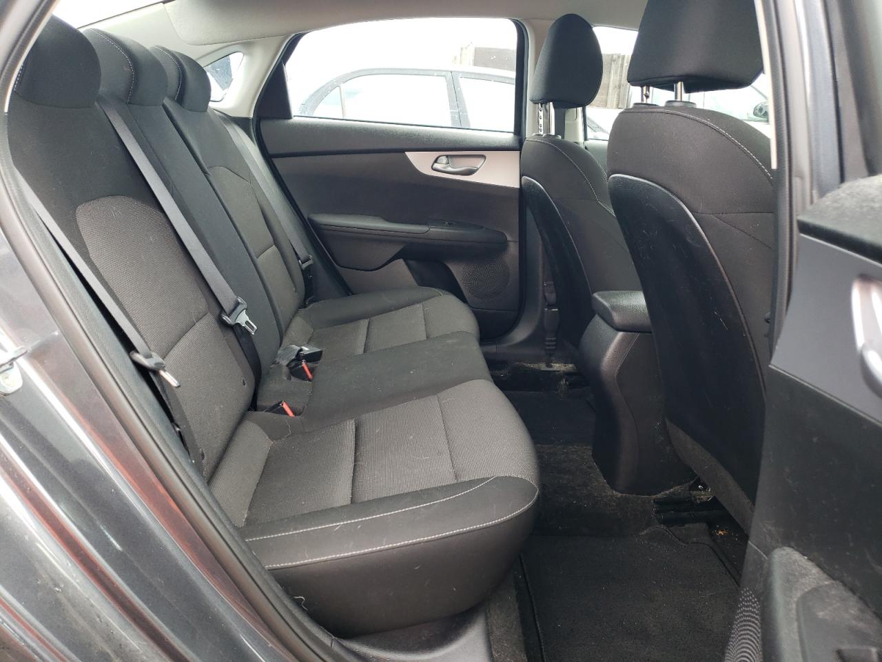 2022 KIA FORTE FE VIN:3KPF24AD5NE478099