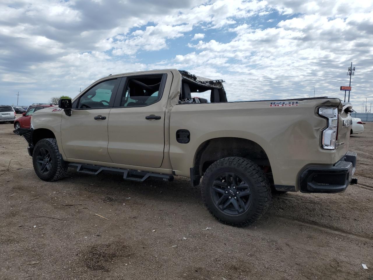 2022 CHEVROLET SILVERADO K1500 LT TRAIL BOSS VIN:3GCUDFEDXNG688337