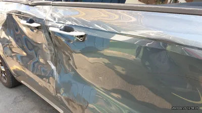 2021 Kia Carnival KNANC813BMS119768 VIN:KNANC813BMS119768