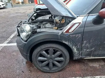 2016 MINI Countryman WMWZD7106GWT28319 VIN:WMWZD7106GWT28319