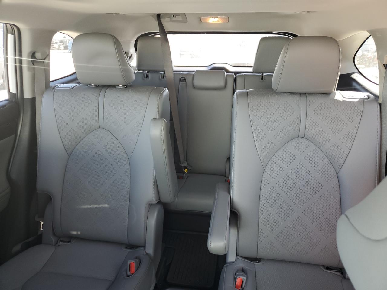 2023 TOYOTA HIGHLANDER L VIN:5TDKDRBH6PS005943