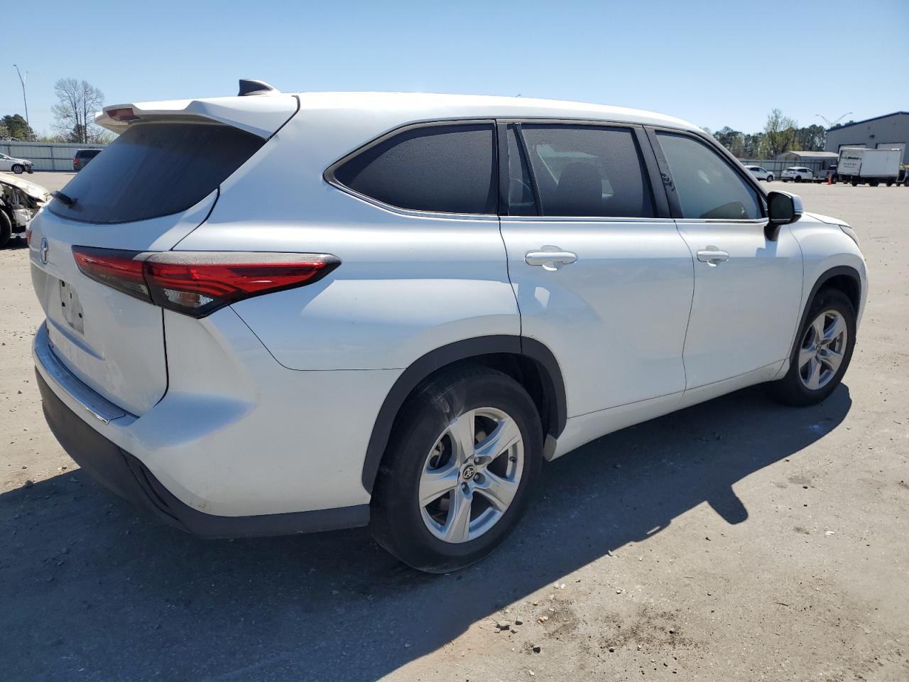 2022 TOYOTA HIGHLANDER L VIN:5TDCZRAH7NS117803