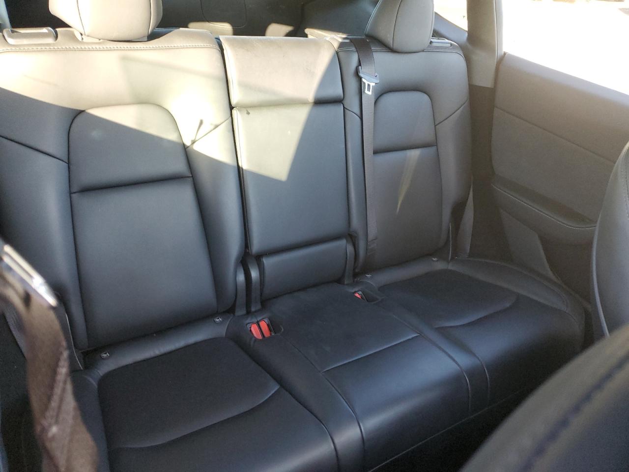2023 TESLA MODEL Y  VIN:7SAYGDEE1PA127748