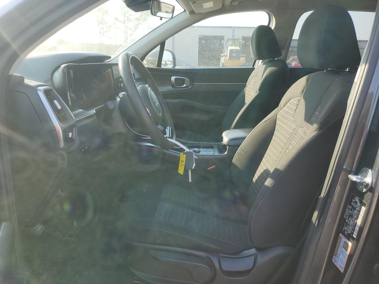 2022 KIA SORENTO LX VIN:5XYRG4LC6NG076825