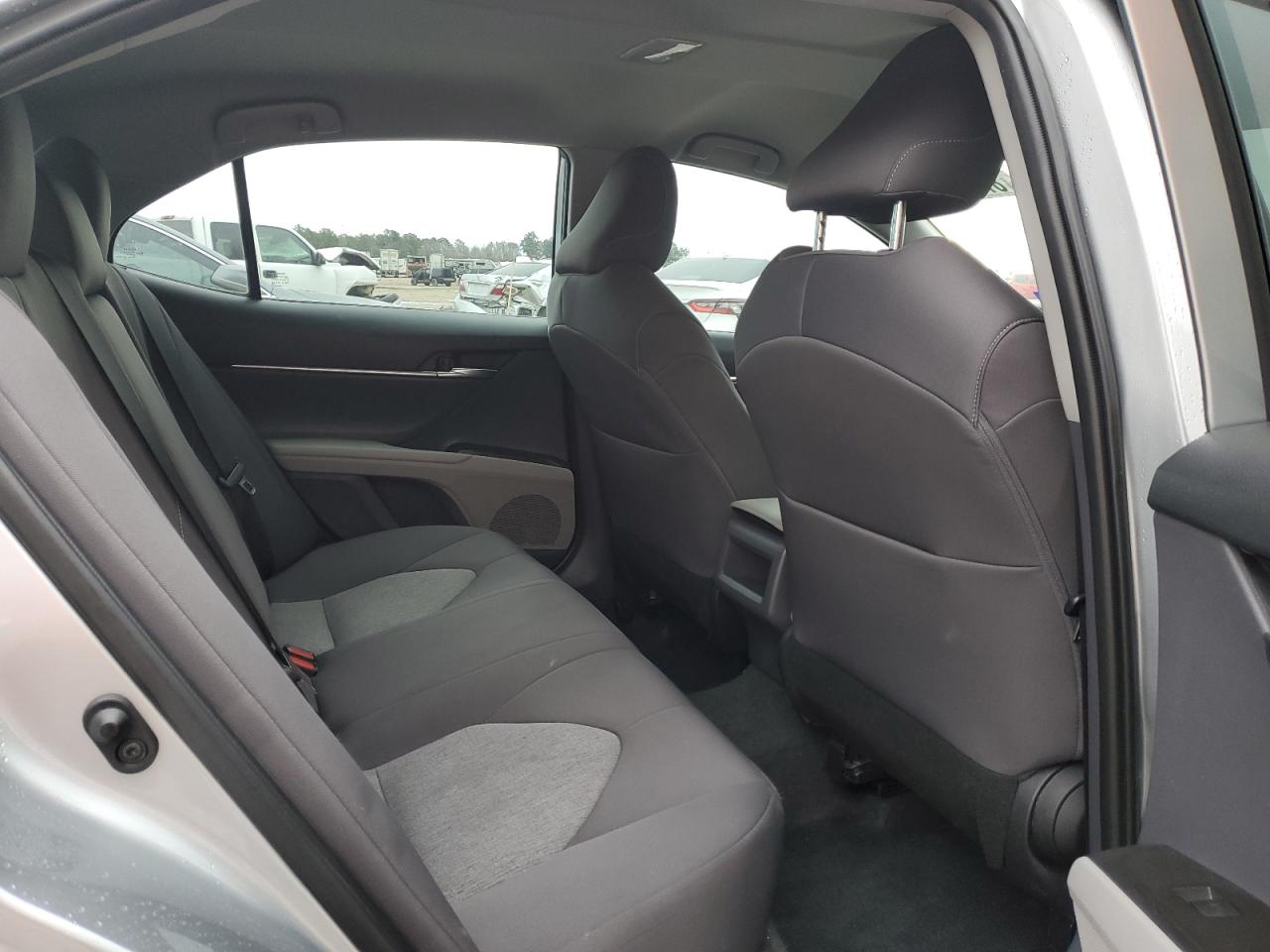 2022 TOYOTA CAMRY LE VIN:4T1C11AKXNU632273