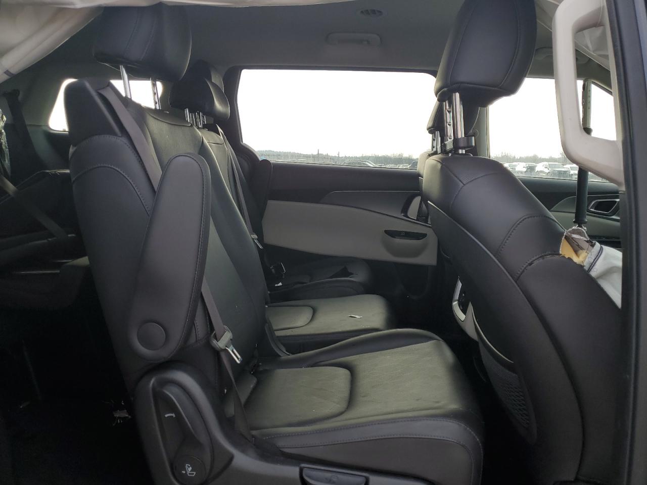 2022 KIA CARNIVAL LX VIN:KNDNB4H32N6102698