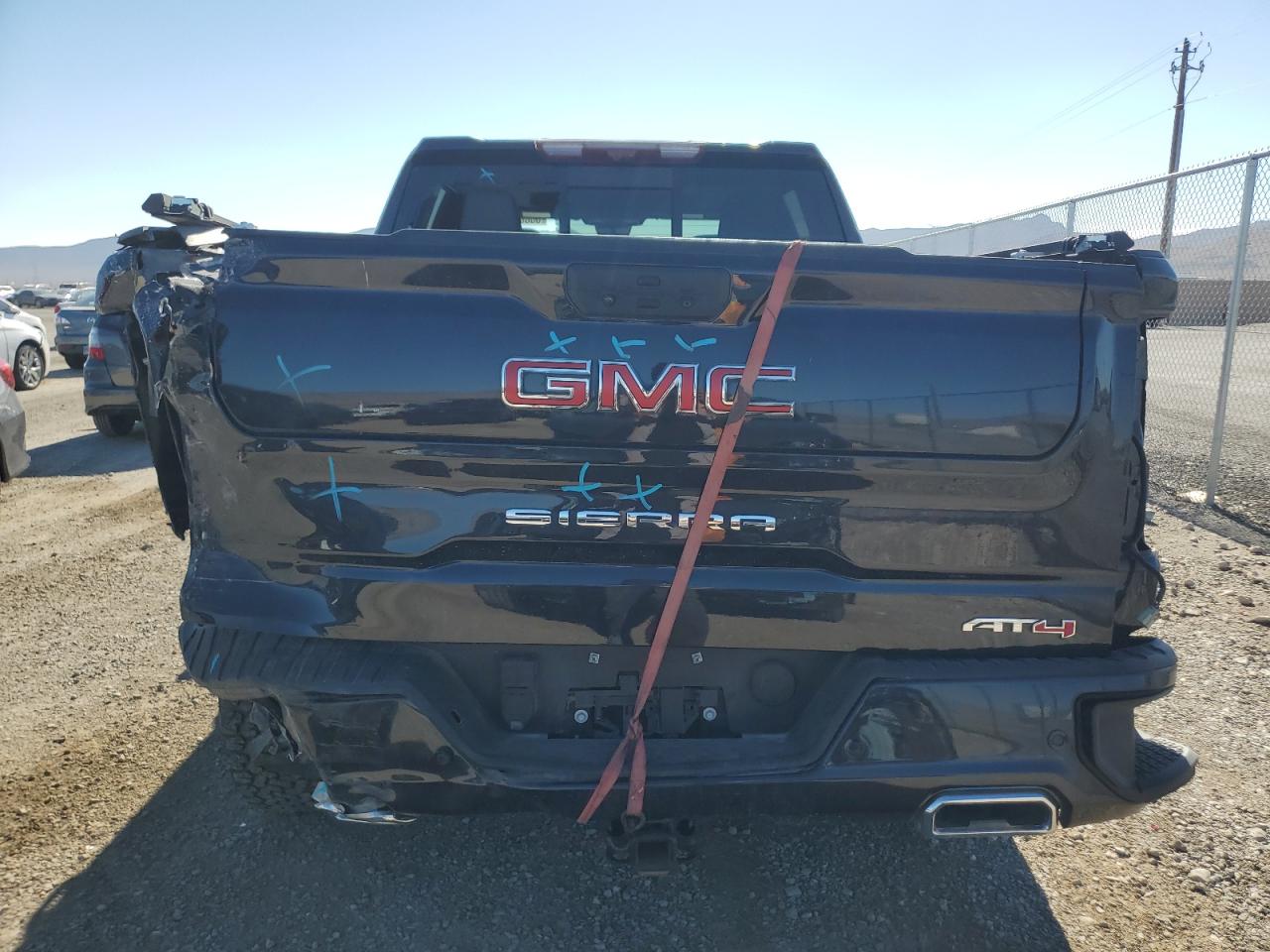 2023 GMC SIERRA K1500 AT4 VIN:1GTUUEE81PZ123488