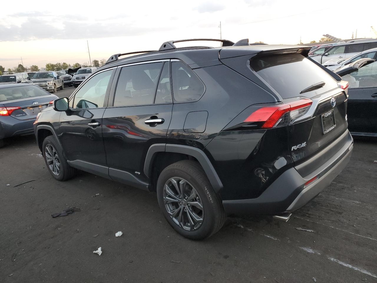 2022 TOYOTA RAV4 LIMITED VIN:4T3D6RFV8NU094025