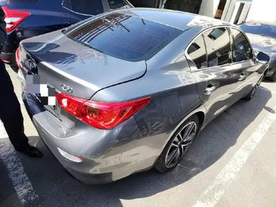 2015 Infiniti Q50 VIN: