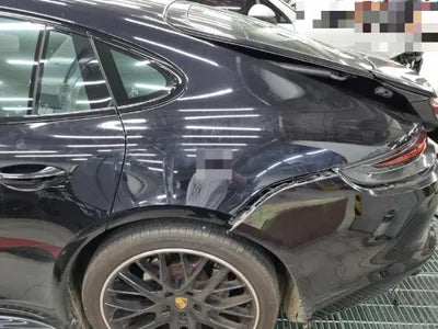 2018 Porsche Panamera VIN: