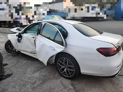 2023 Mercedes-Benz E 220 VIN: