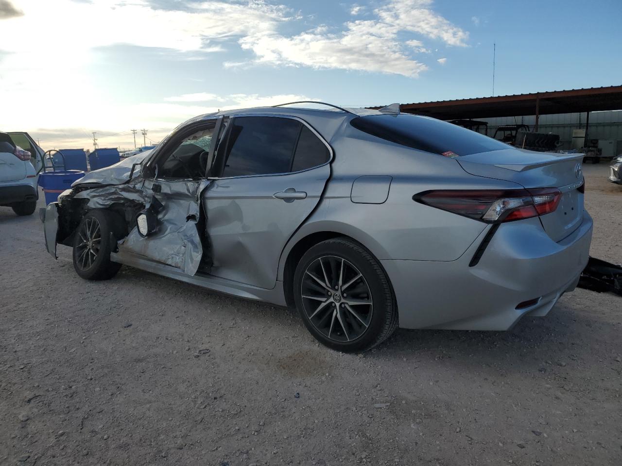 2022 TOYOTA CAMRY SE VIN:4T1G11AK2NU714662