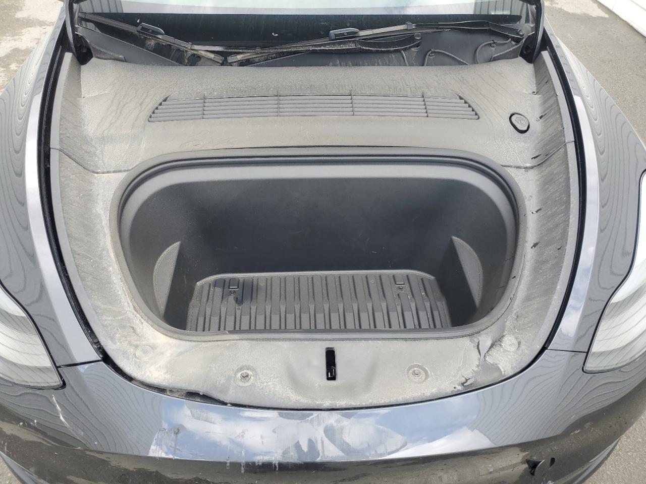 2024 TESLA MODEL Y  VIN:7SAYGDED4RF017614