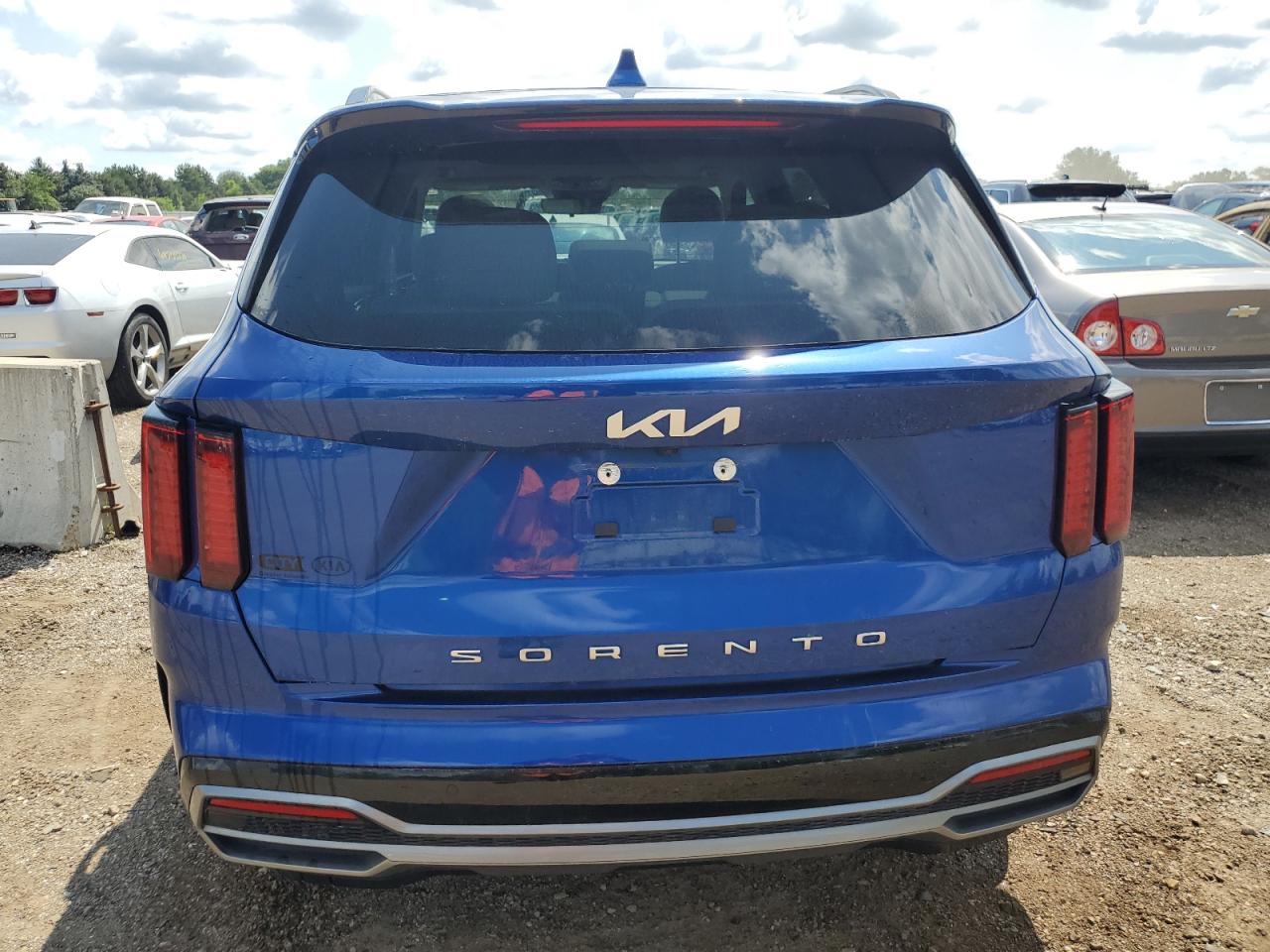 2022 KIA SORENTO S VIN:5XYRL4LC9NG093615