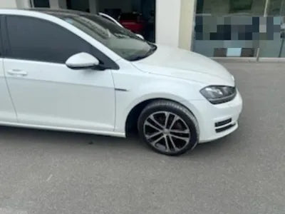 2015 Volkswagen Golf WVWZZZAUZFW165718 VIN:WVWZZZAUZFW165718