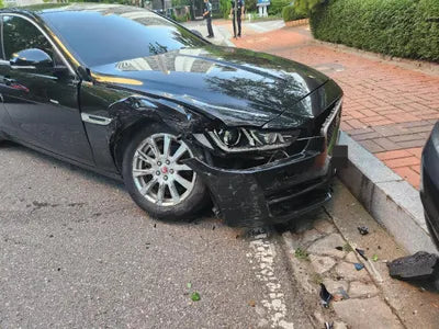 2015 Jaguar XE VIN: