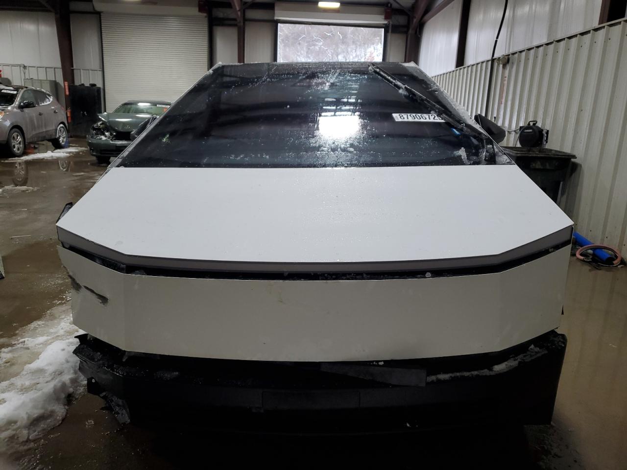 2024 TESLA CYBERTRUCK  VIN:7G2CEHED7RA019582