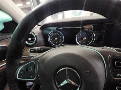 2018 Mercedes-Benz E 220 VIN: