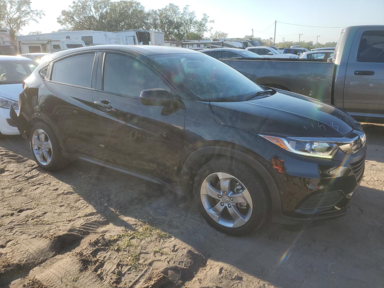 2022 HONDA HR-V LX VIN:3CZRU5H39NM708138