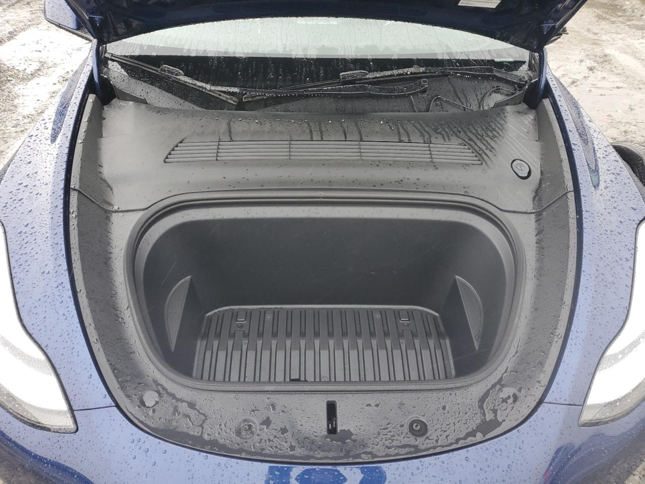 2023 TESLA MODEL Y  VIN:7SAYGDEE8PA117864