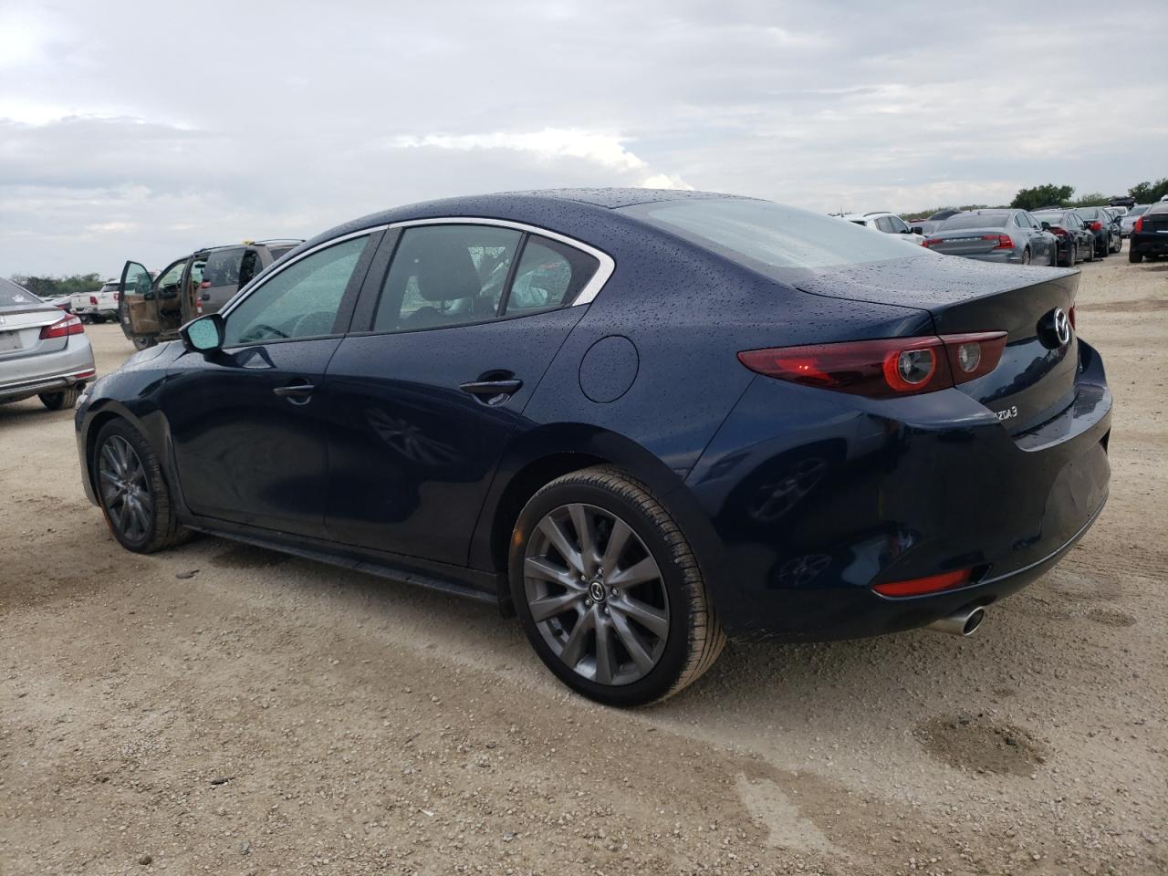 2023 MAZDA 3 PREFERRED VIN:3MZBPACM4PM364807