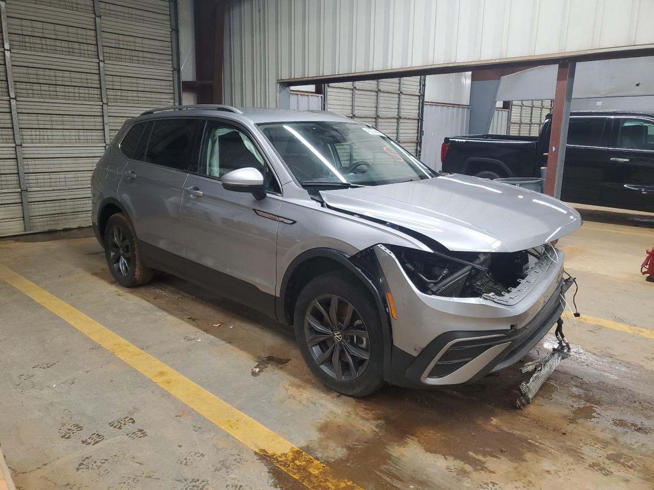 2024 VOLKSWAGEN TIGUAN SE VIN:3VV3B7AX4RM030240