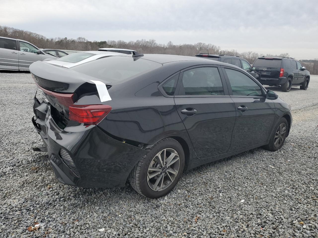 2023 KIA FORTE LX VIN:3KPF24AD0PE623553