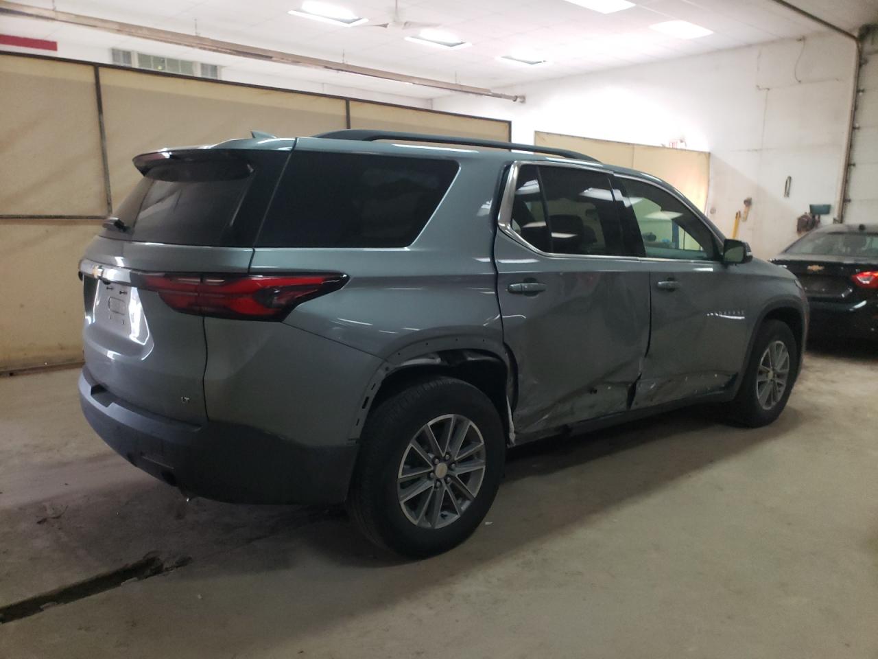 2023 CHEVROLET TRAVERSE LT VIN:1GNERGKW4PJ112866