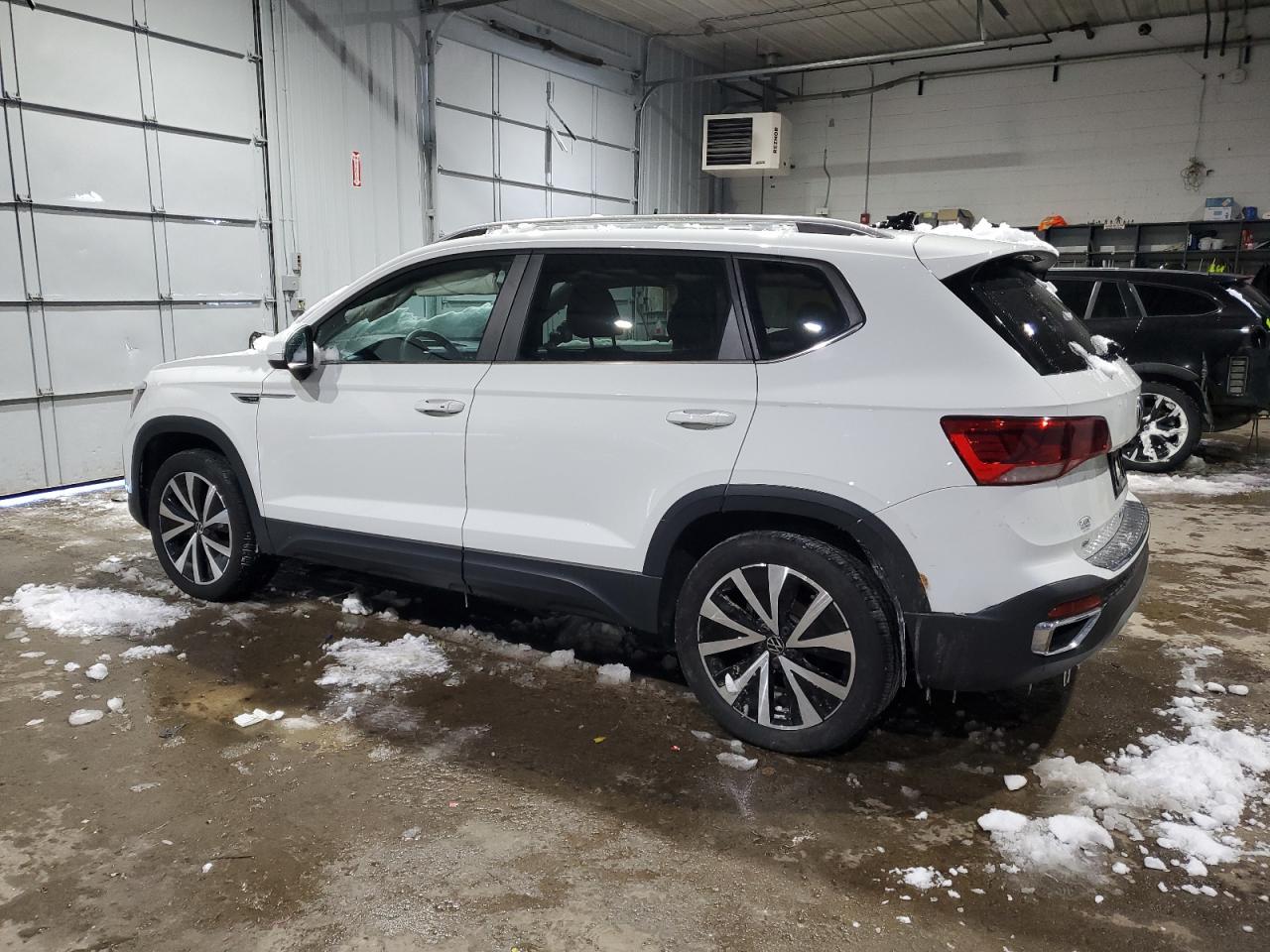2023 VOLKSWAGEN TAOS SE VIN:3VVNX7B24PM302912