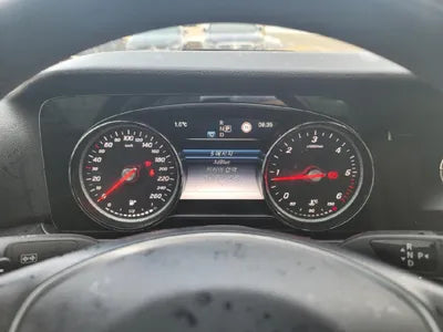 2017 Mercedes-Benz E 220 VIN: