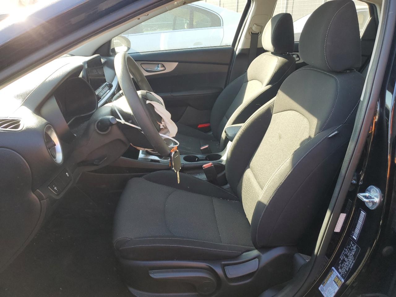 2022 KIA FORTE FE VIN:3KPF24AD1NE481257