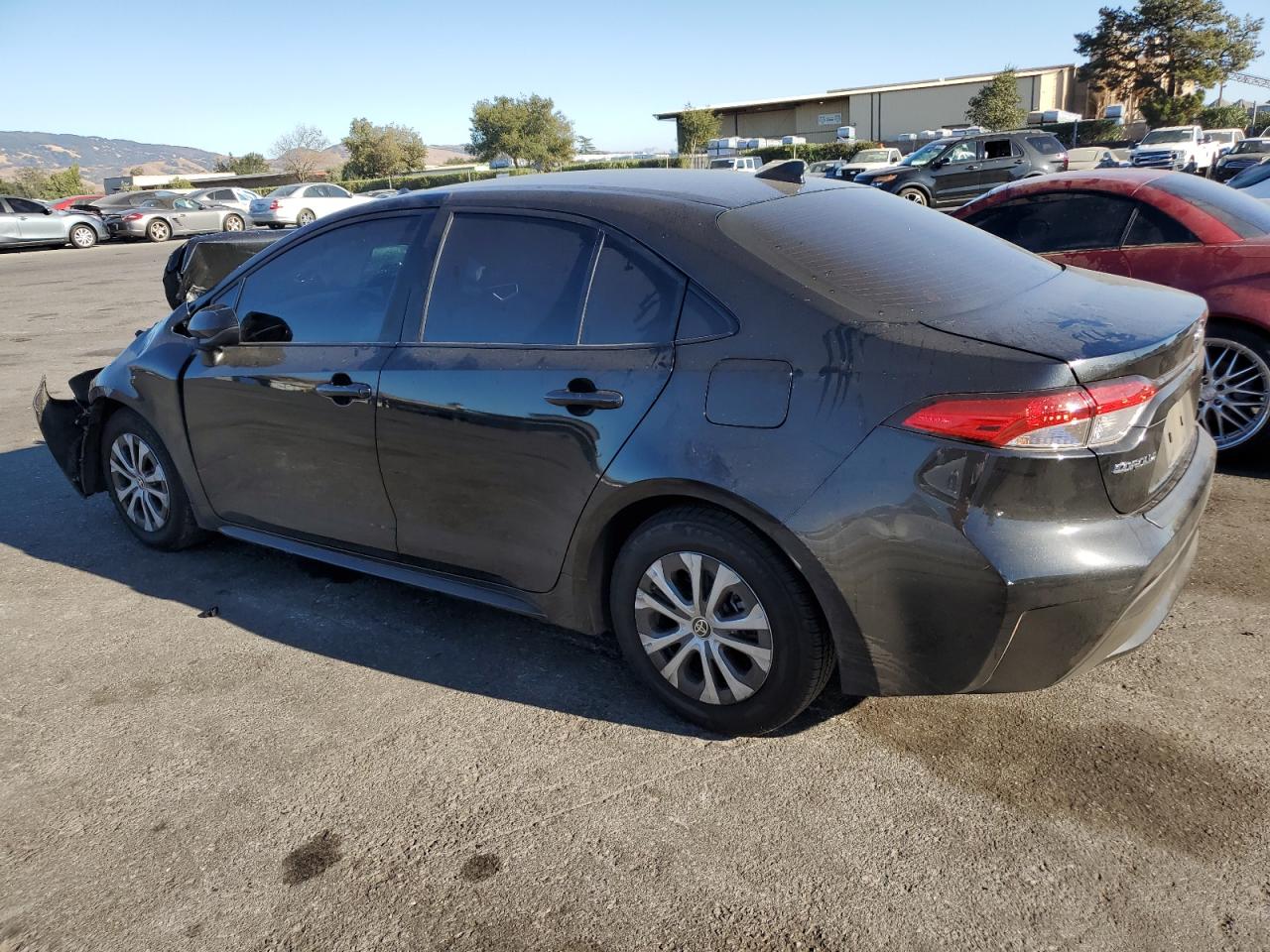 2022 TOYOTA COROLLA LE VIN:JTDEAMDE5NJ057733