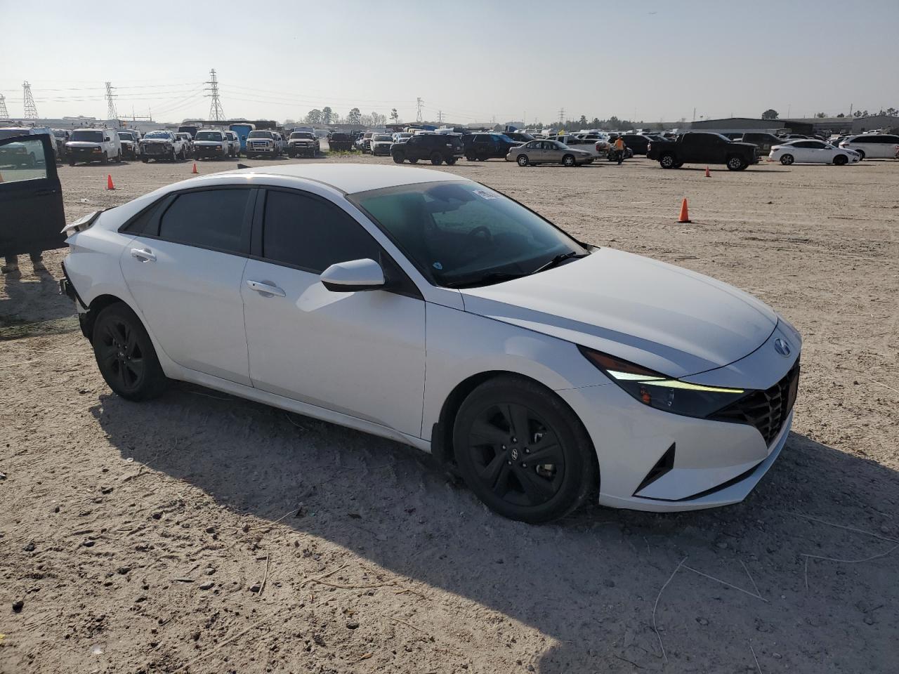 2022 HYUNDAI ELANTRA SEL VIN:5NPLS4AG9NH084260