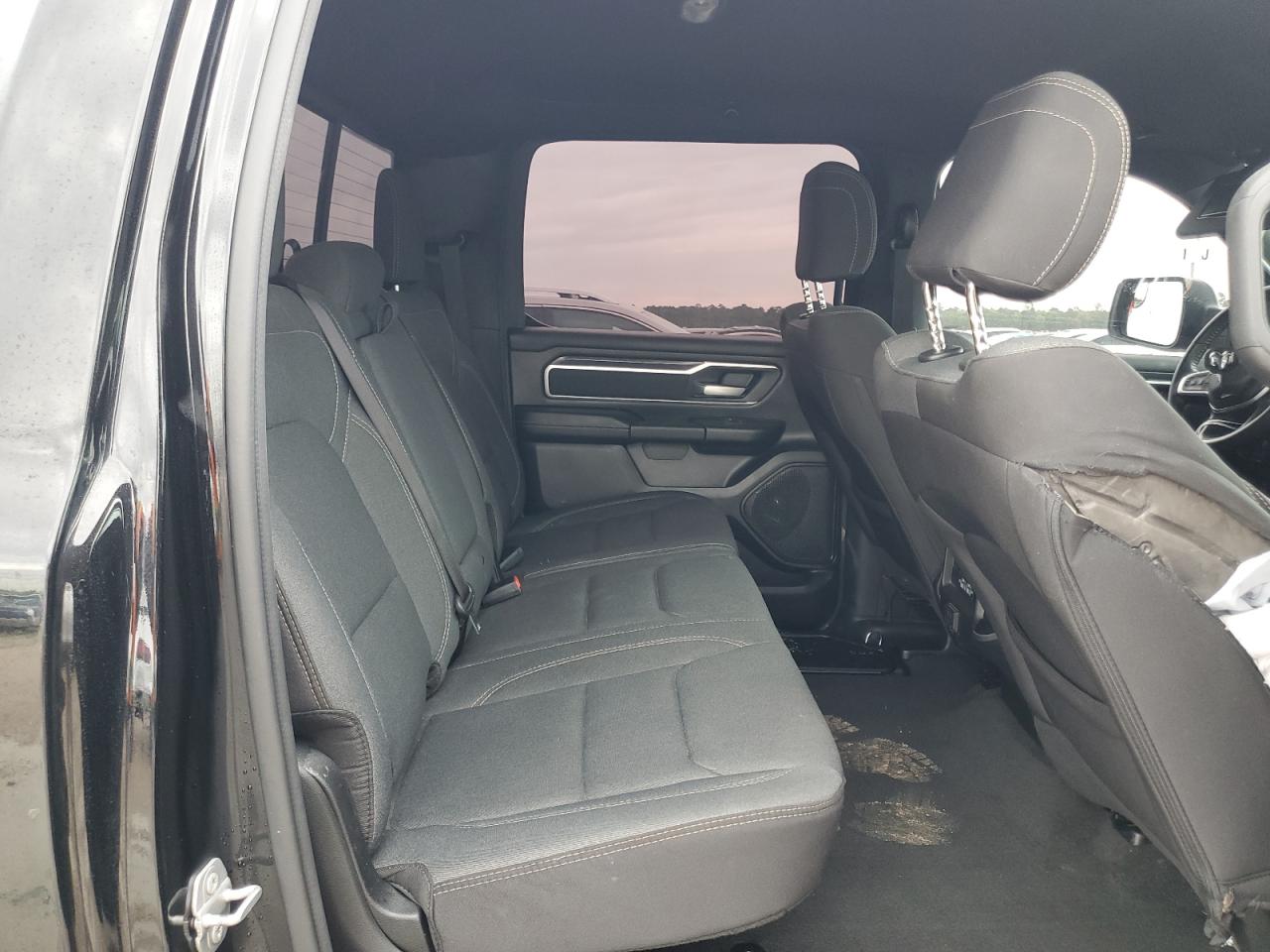 2022 RAM 1500 BIG HORN/LONE STAR VIN:1C6RREMT0NN393921