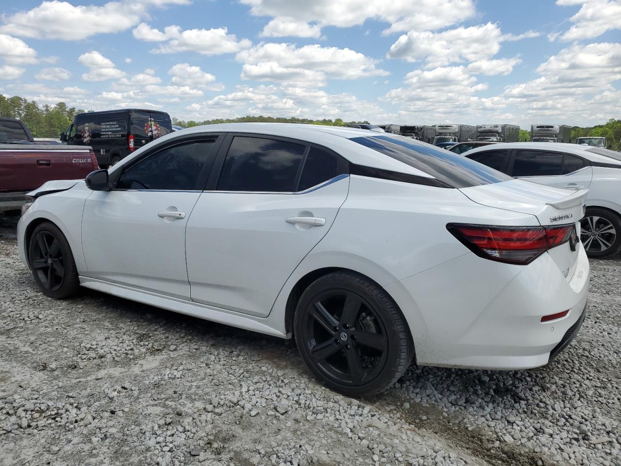 2022 NISSAN SENTRA SR VIN:3N1AB8DV9NY205562