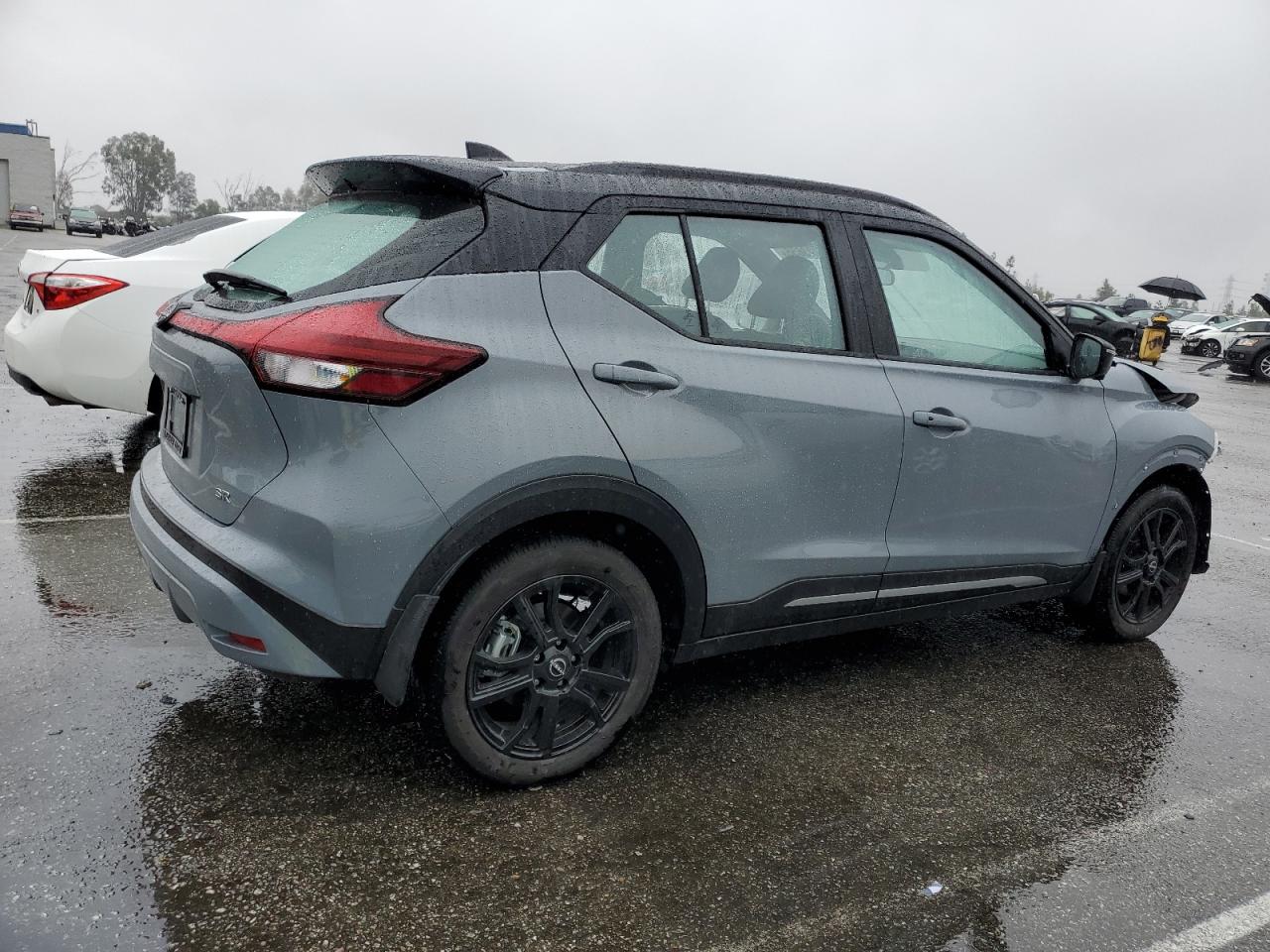 2024 NISSAN KICKS SR VIN:3N1CP5DV2RL555045