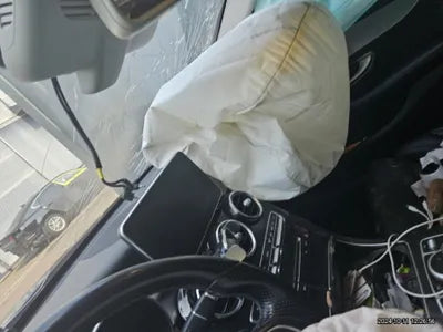 2016 Mercedes-Benz C 220 VIN: