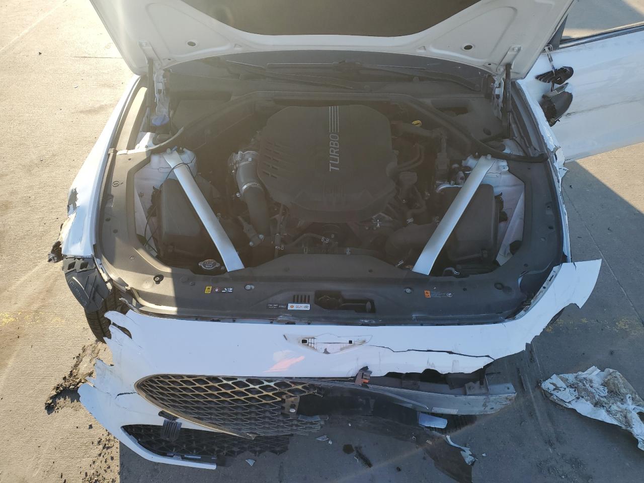 2022 GENESIS G70 BASE VIN:KMTG54TE5NU094831