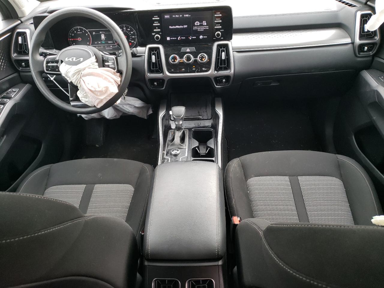 2022 KIA SORENTO LX VIN:5XYRG4LC4NG109417