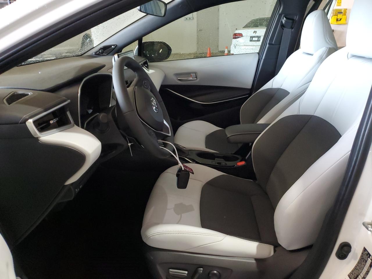 2024 TOYOTA COROLLA XSE VIN:JTNC4MBE3R3229104