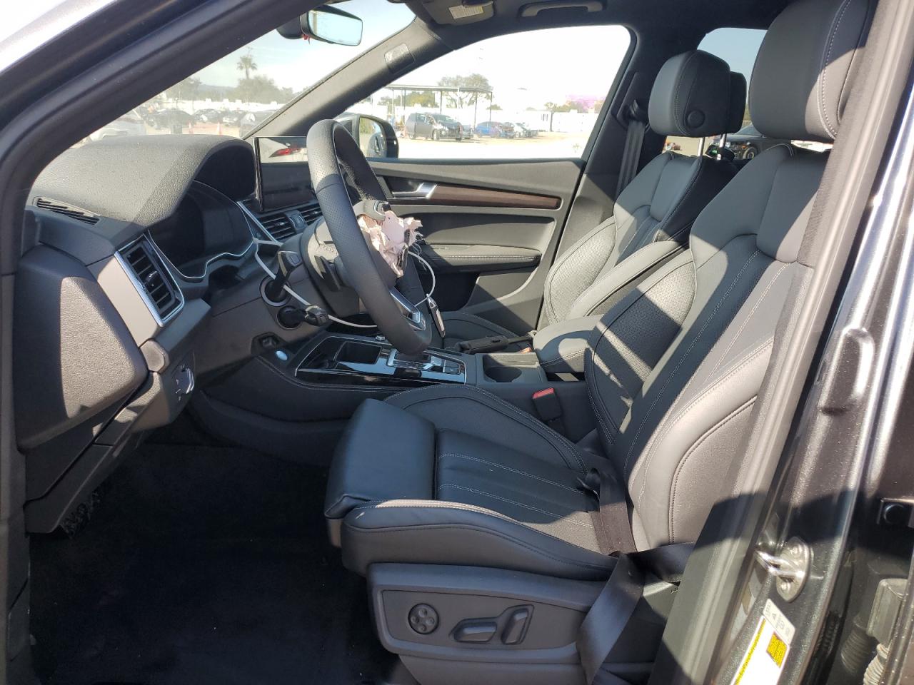 2024 AUDI Q5 E PREMIUM PLUS 55 VIN:WA1E2AFY3R2102696