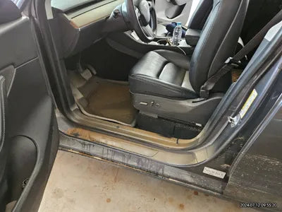 2021 Tesla Model Y VIN: