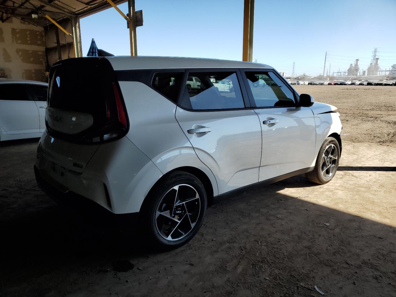 2023 KIA SOUL EX VIN:KNDJ33AU0P7872212