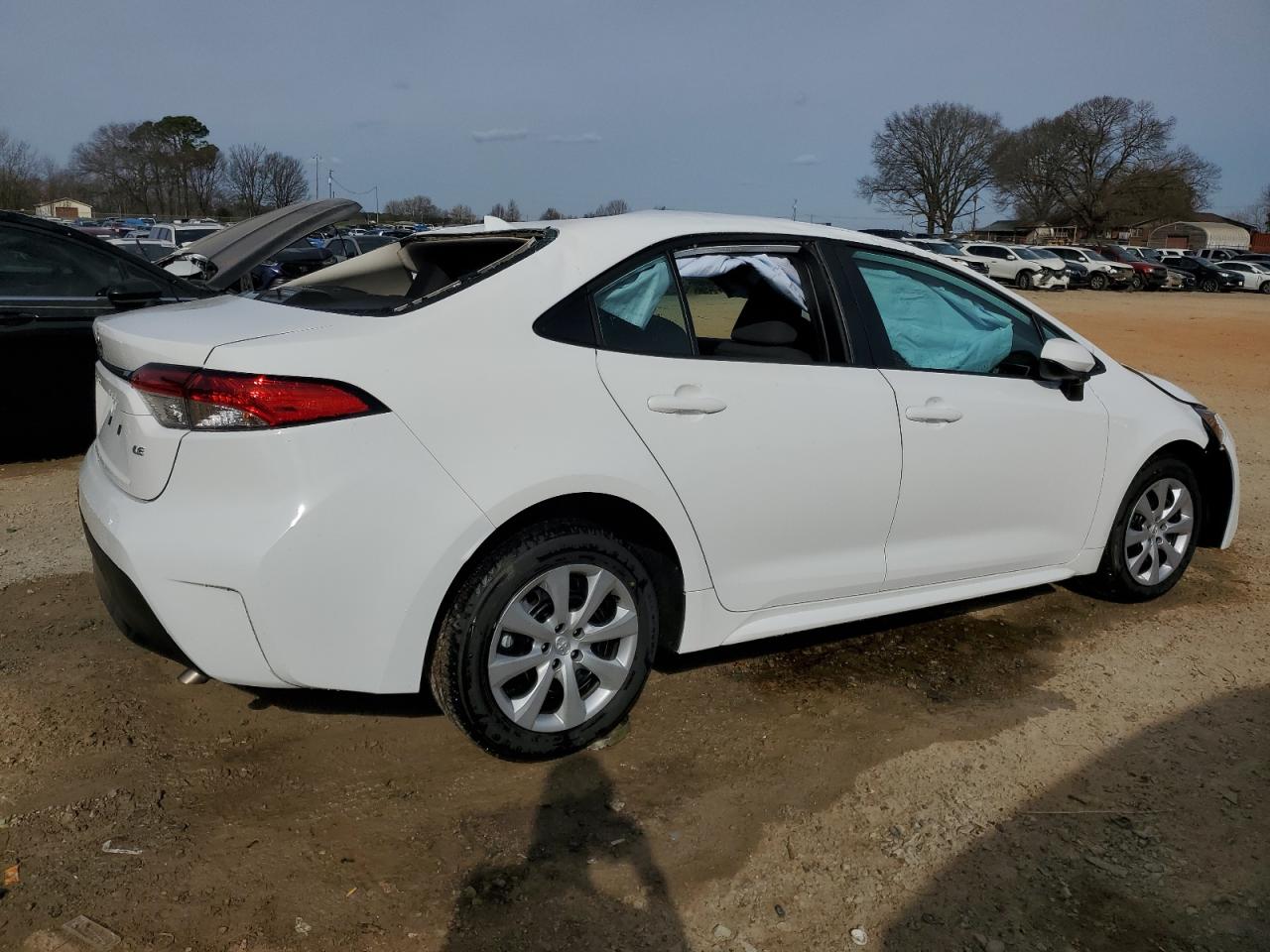 2024 TOYOTA COROLLA LE VIN:5YFB4MDE1RP182563
