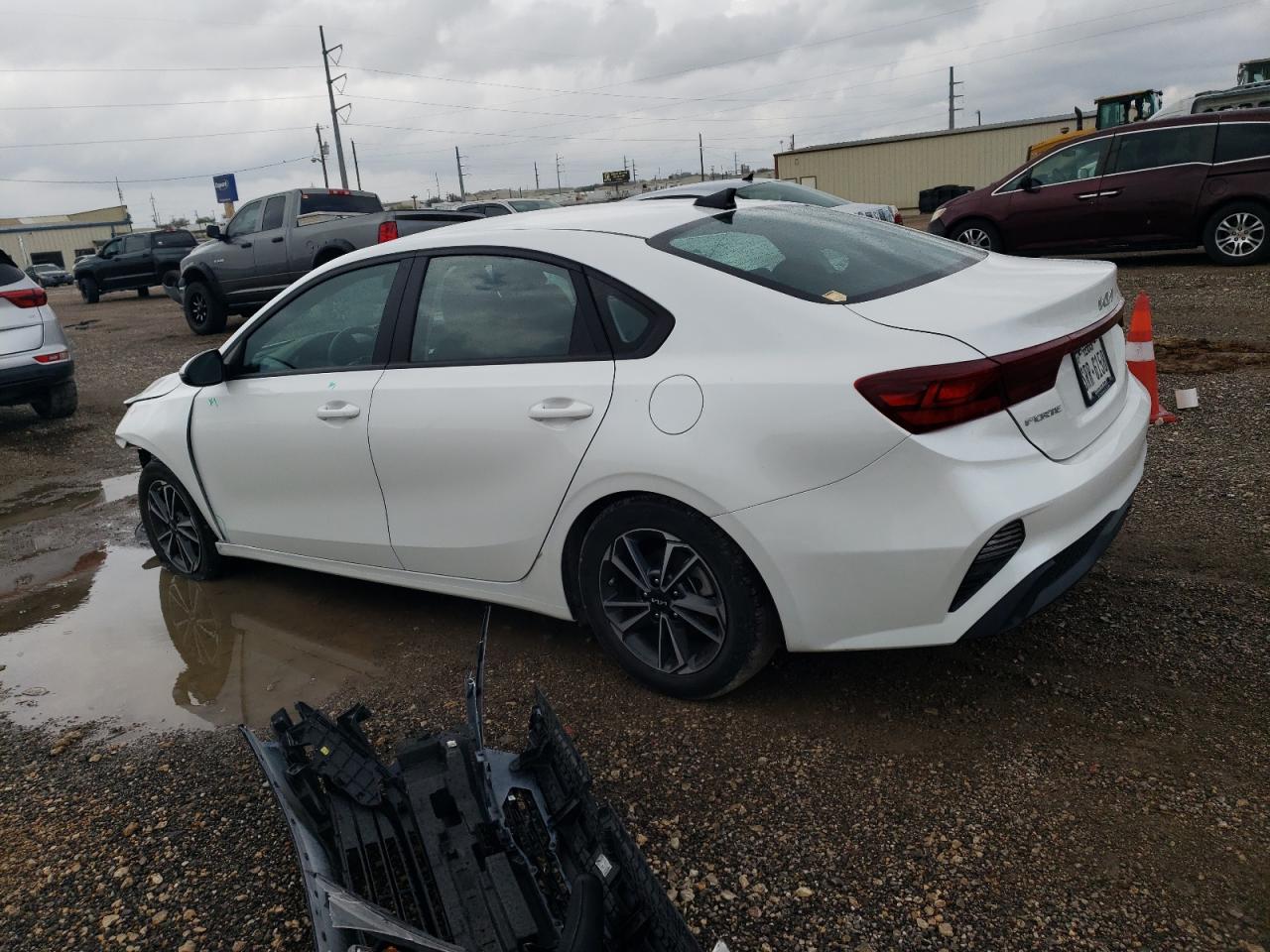 2023 KIA FORTE LX VIN:3KPF24AD2PE579667