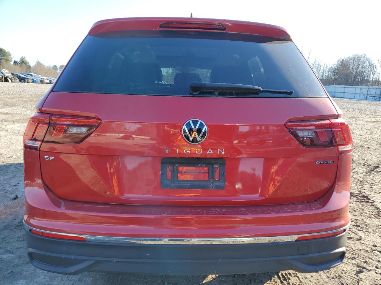 2022 VOLKSWAGEN TIGUAN SE VIN:3VV2B7AX2NM120413