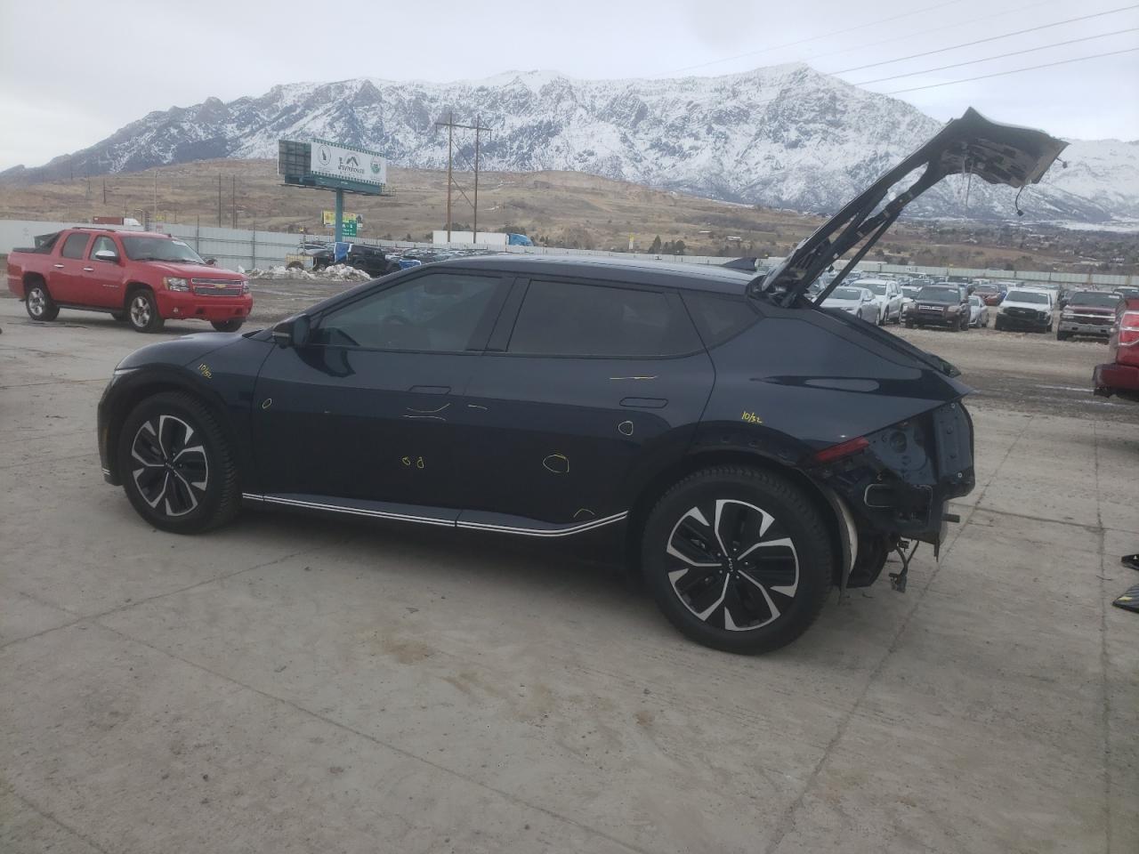 2022 KIA EV6 LIGHT VIN:KNDC3DLC0N5045953