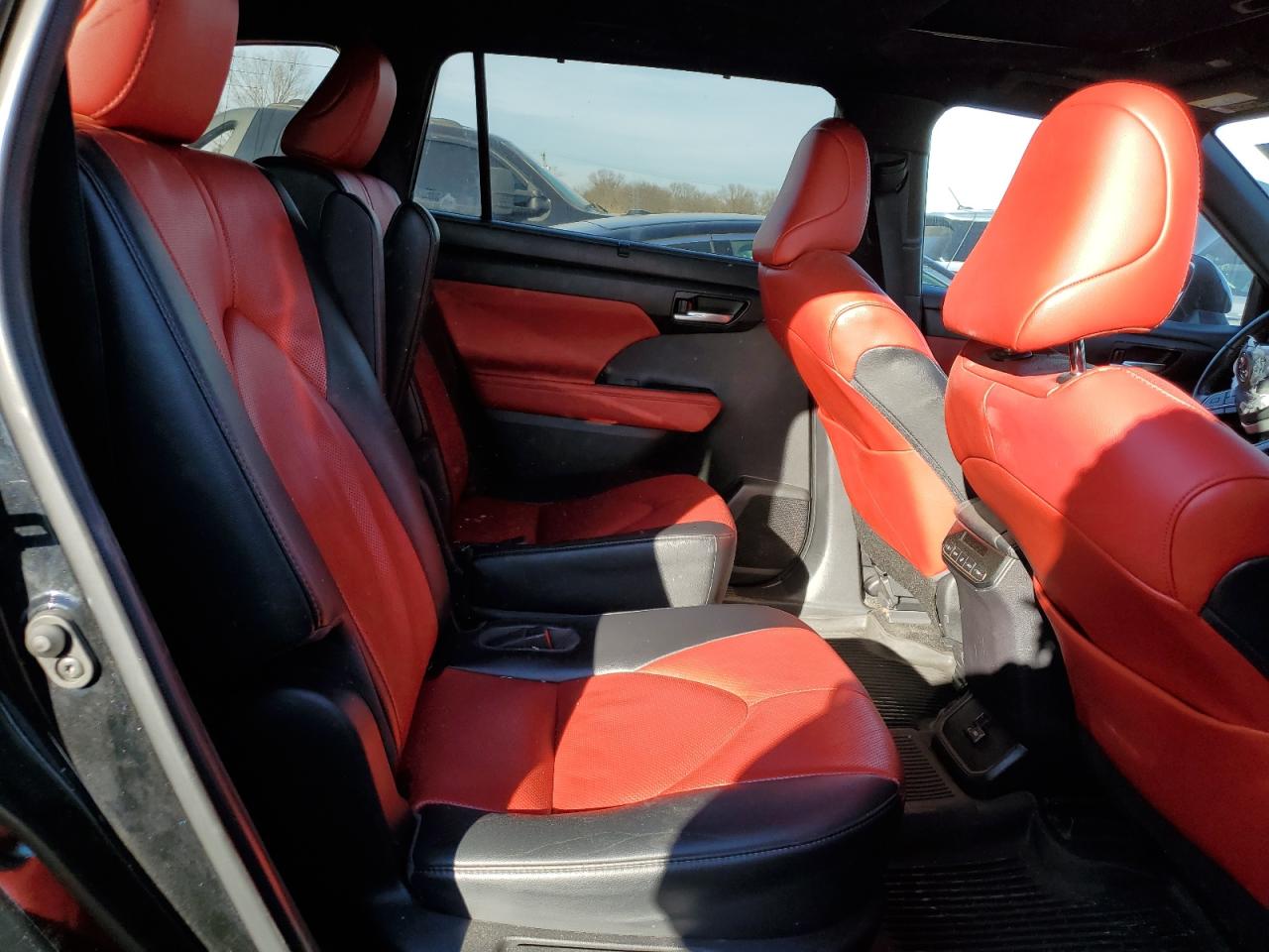 2023 TOYOTA HIGHLANDER L VIN:5TDKDRBH1PS508974